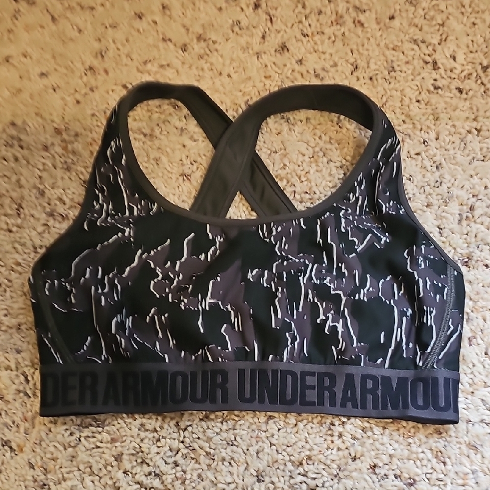 Under Armour Black Sports Bra with Racerback Design